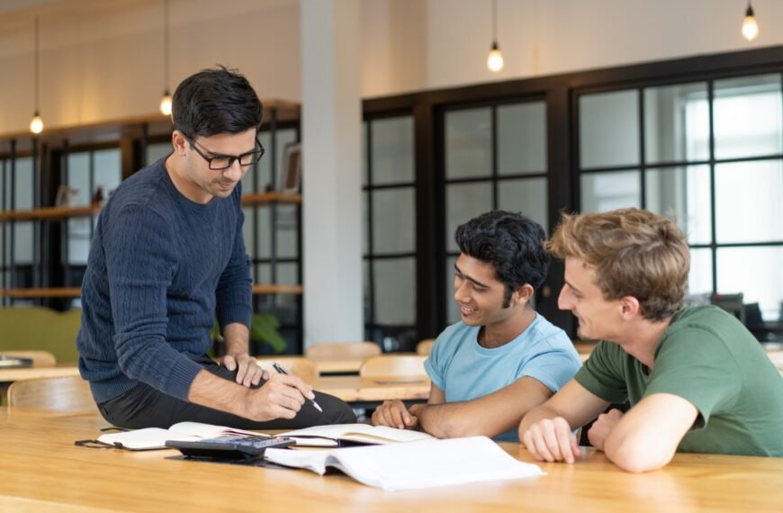 The Essential Role of Student Guidance in Higher Education